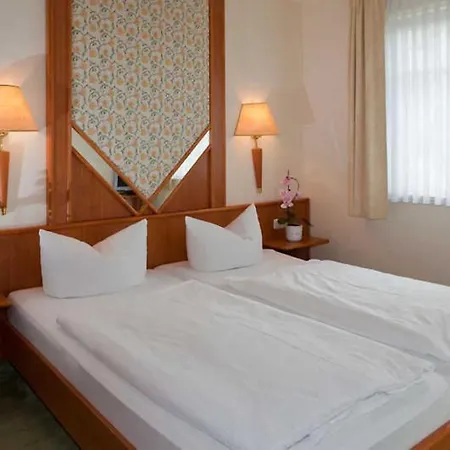 Rosenhof 06 Hotel Kuehlungsborn